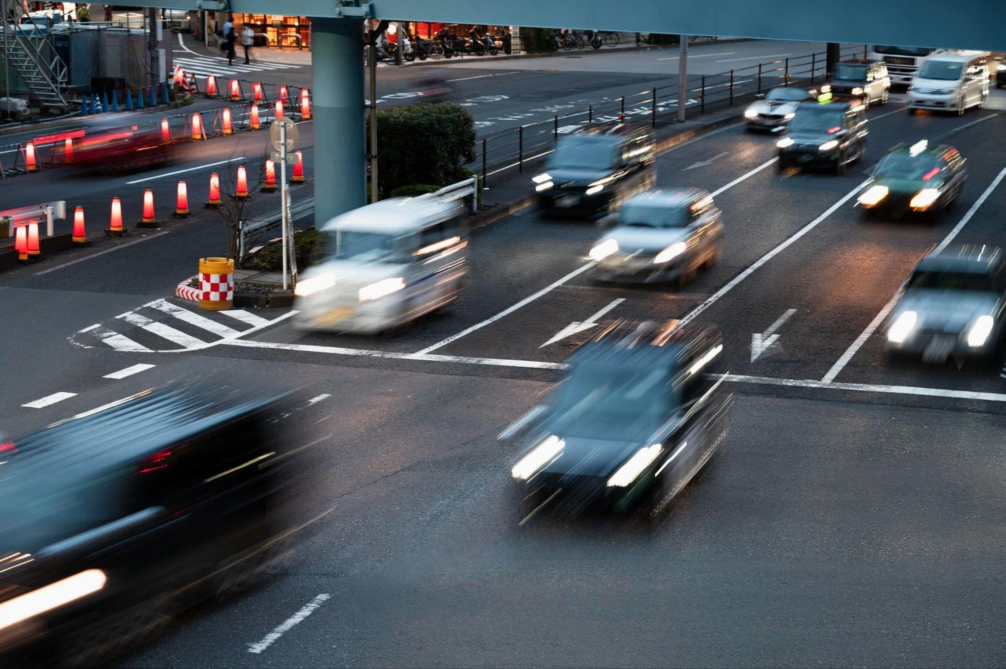 Vehicle Safety Tips and Navigating Intersections