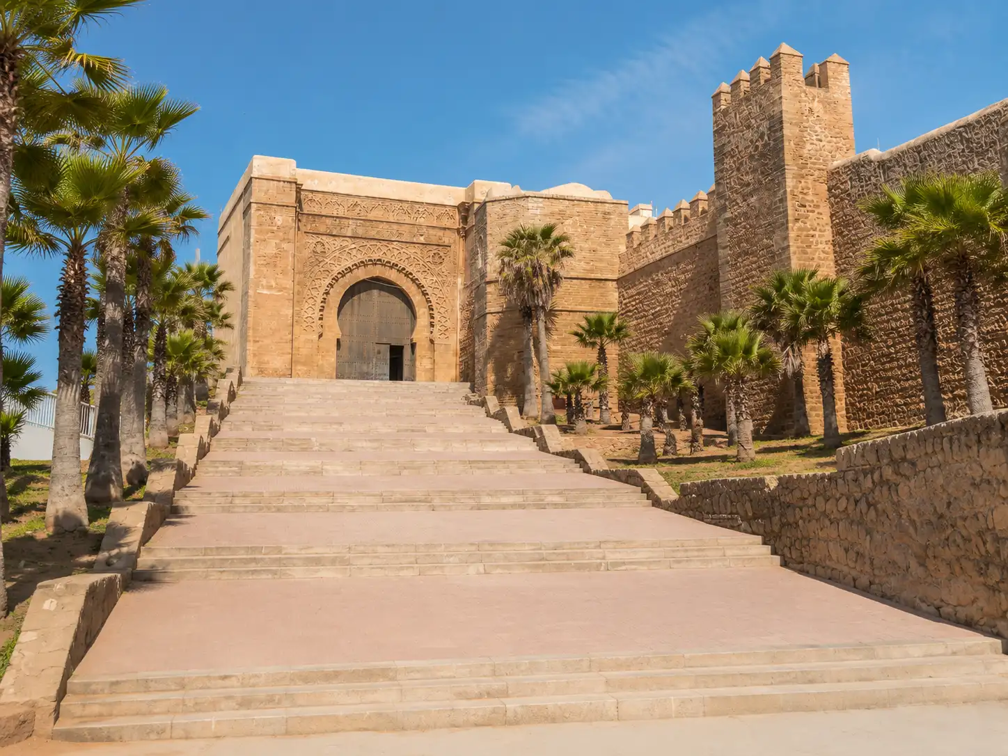 Decoding Medina Geography and Staying Oriented