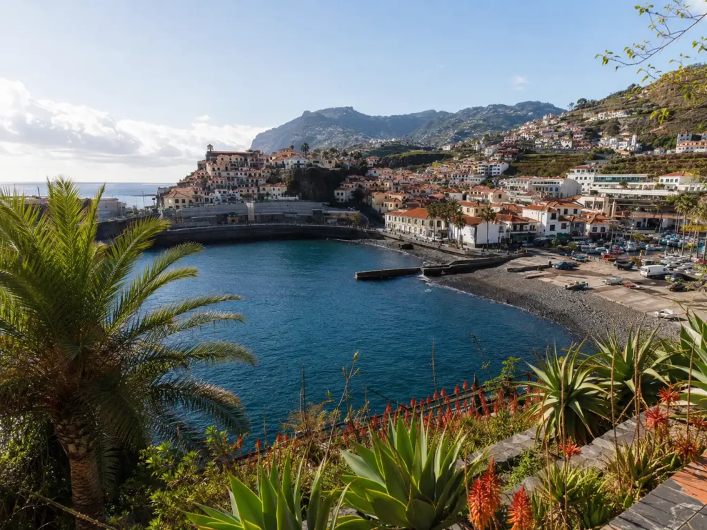 Explore Madeira Step by Step: A Two-Week Journey Through Nature, Cliffs & Hidden Trails