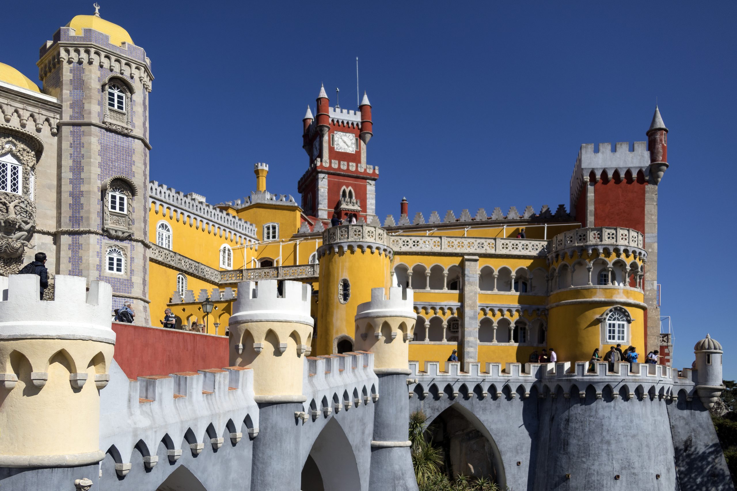 Best Time to Visit Portugal for Beaches, Food & Sightseeing